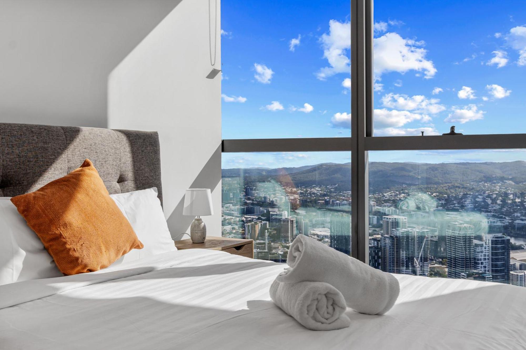 Sky Living & River Views In Queens Wharf Residences * Brisbane