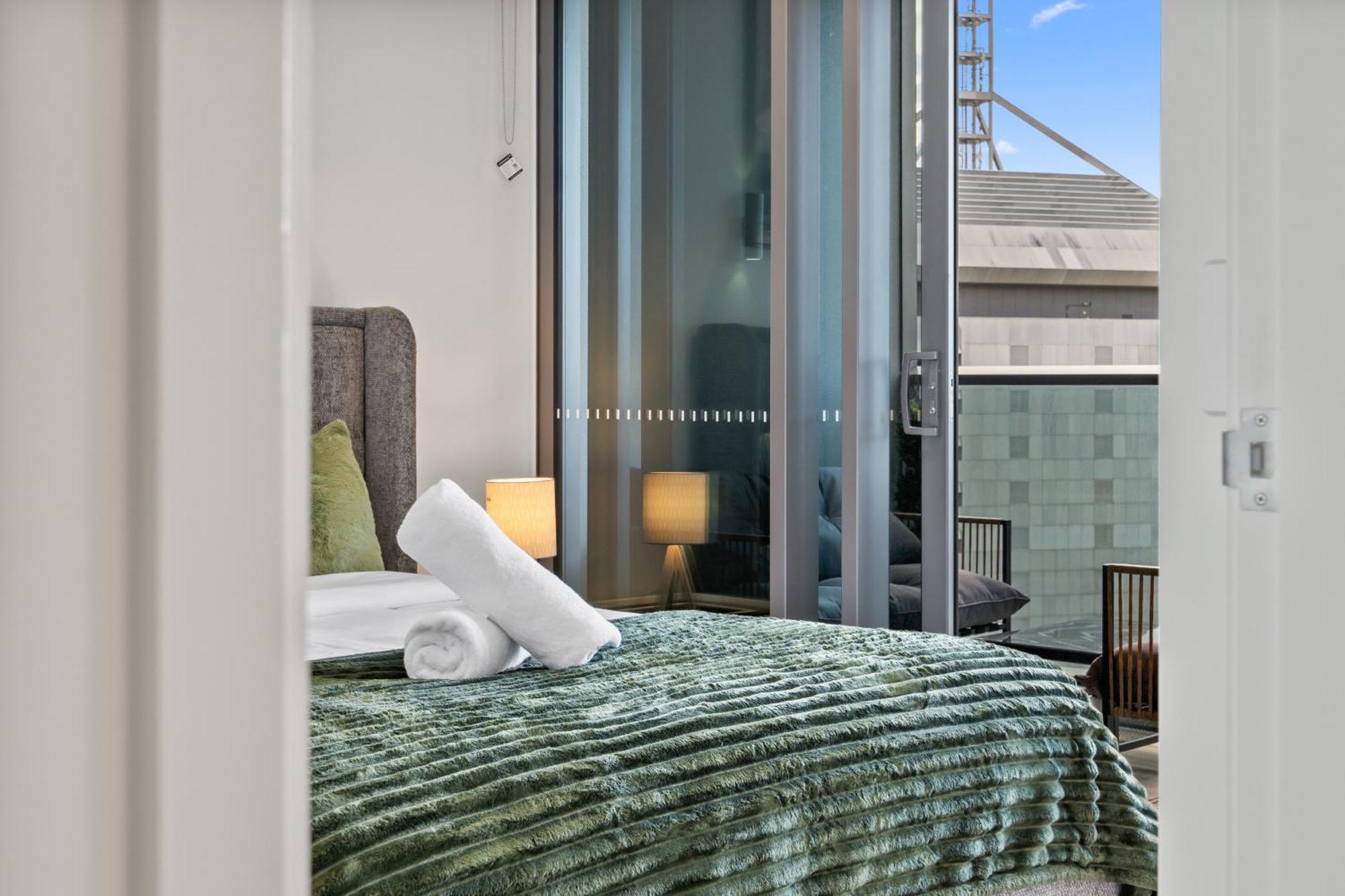 Sky Living & River Views In Queens Wharf Residences *