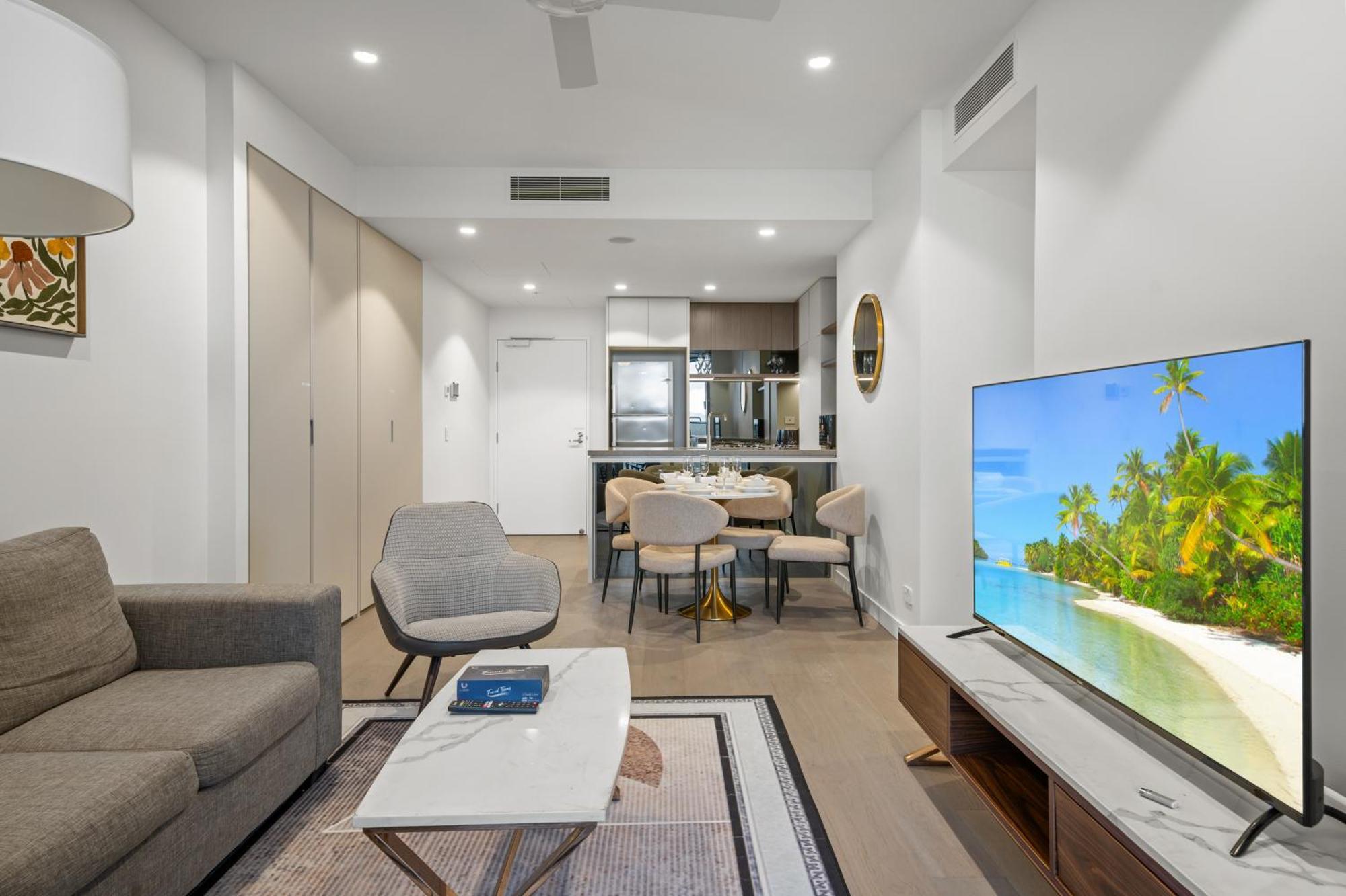Sky Living & River Views In Queens Wharf Residences Brisbane